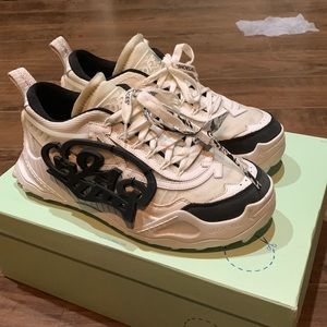 Off-white KATSU Odsy-1000